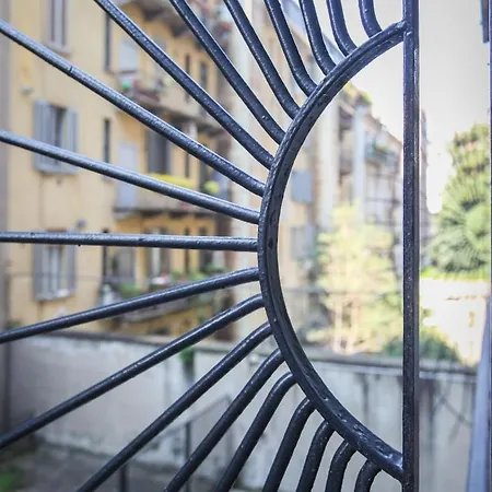Hacca Collection - Bocconi Centre Design 1br Milan