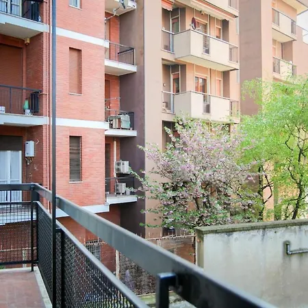 Hacca Collection - Bocconi Centre Design 1br Apartment Milan